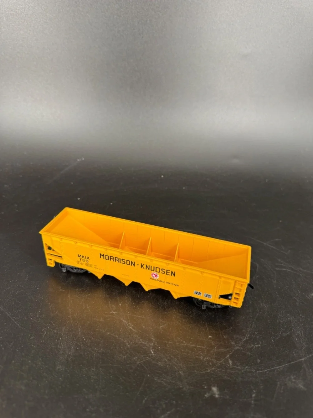 Vintage 1987 Bachmann Foley's Express HO Train OPEN HOPPER CAR Morrison-Knudsen